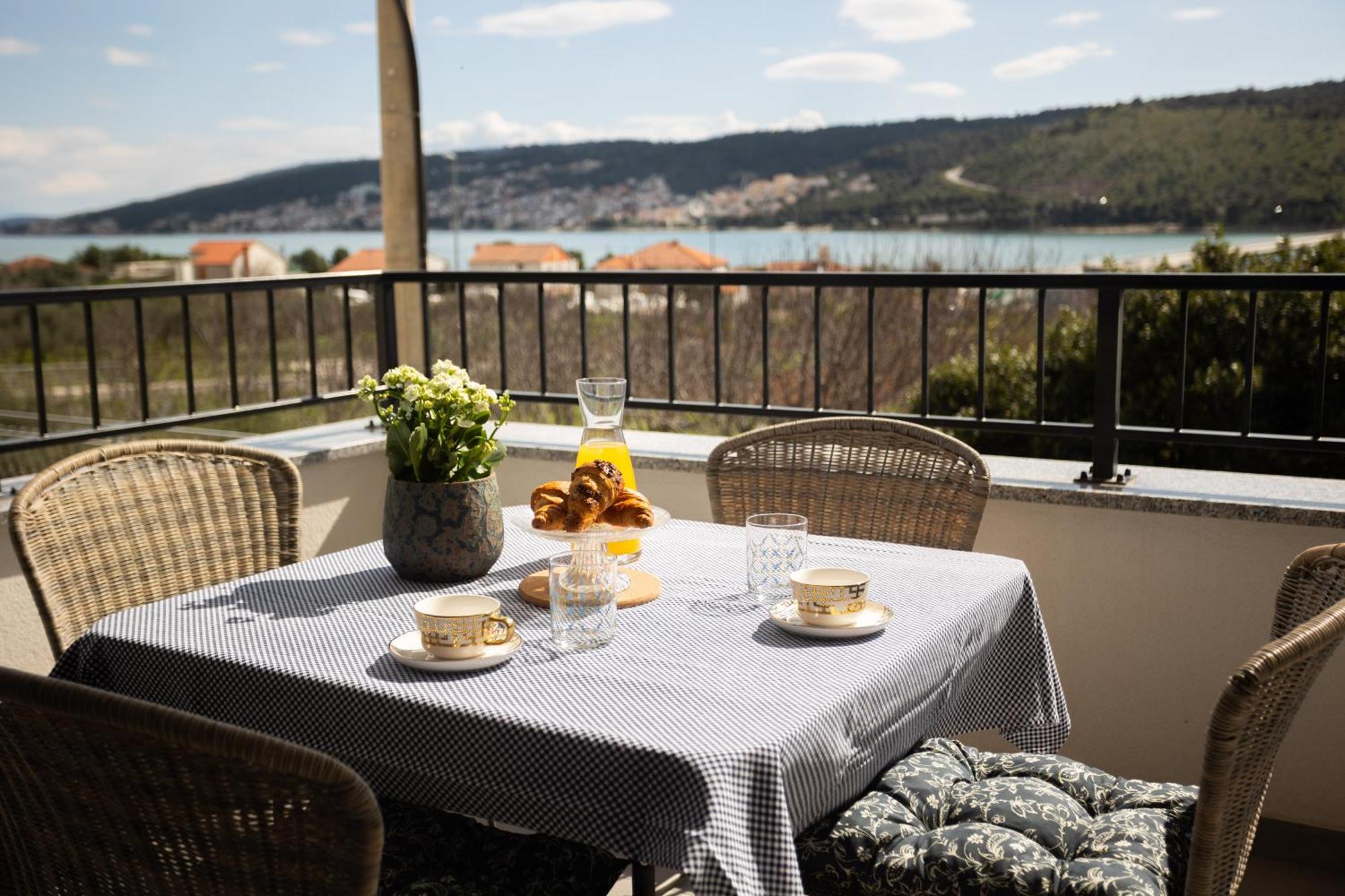 La Petit Trogir Exterior foto